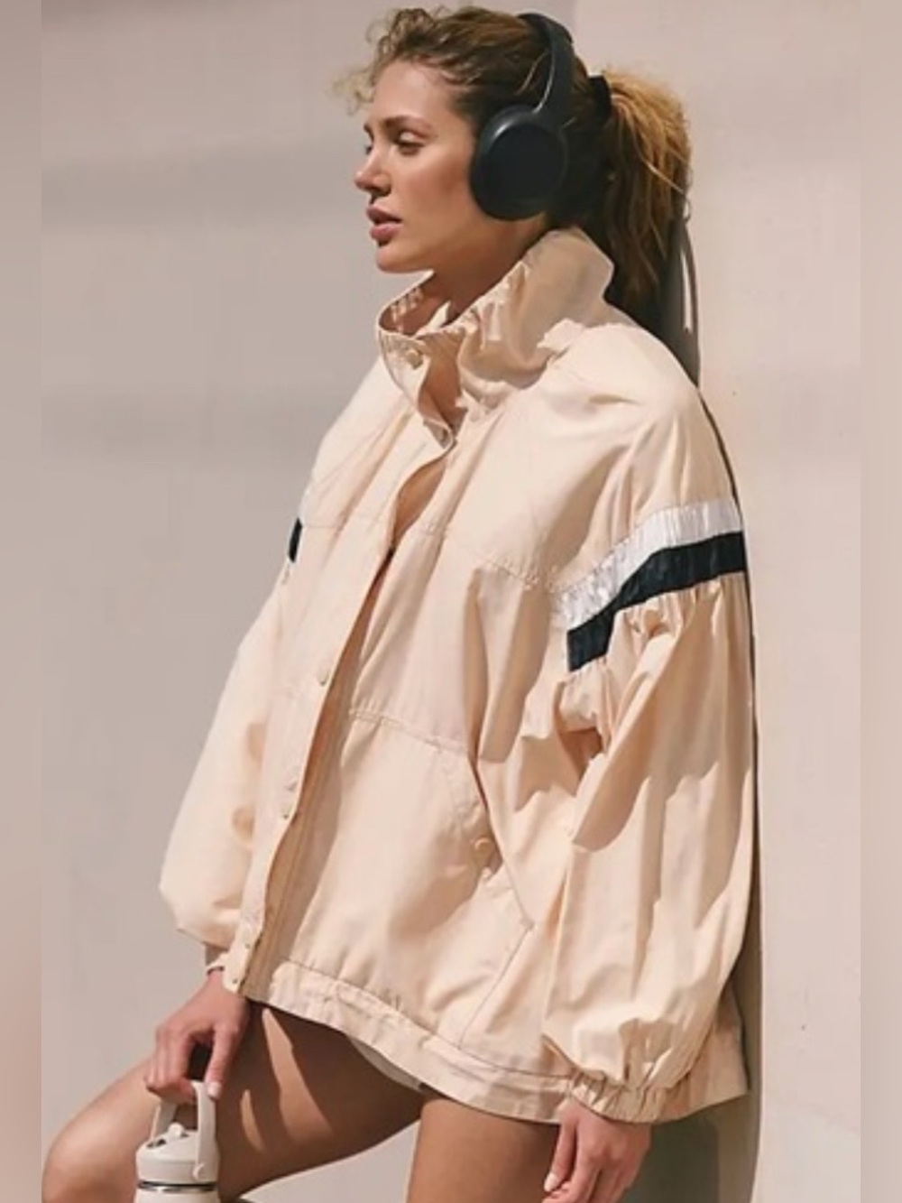 Free People Movement On the Go Windbreaker Size Medium